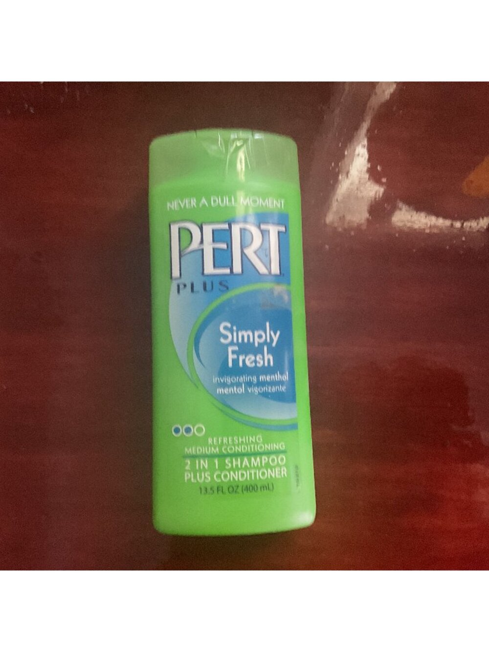 Pert Plus Simply Fresh 2 In 1 Shampoo Plus Conditioner 13.5 Fl Oz 400 Ml Green